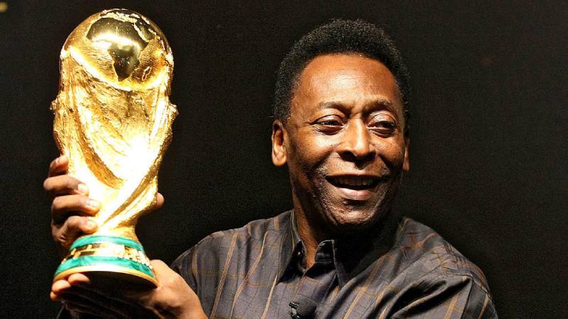 Top 7 Huyền Thoại Bóng Đá Đã Giải Nghệ Và Di Sản Bất Tử 1 Pelé